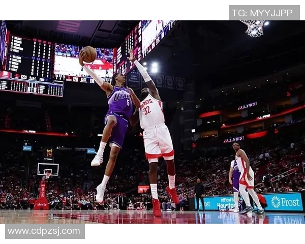 2007年NBA季后赛火箭对爵士第七场激战回顾与精彩瞬间分析